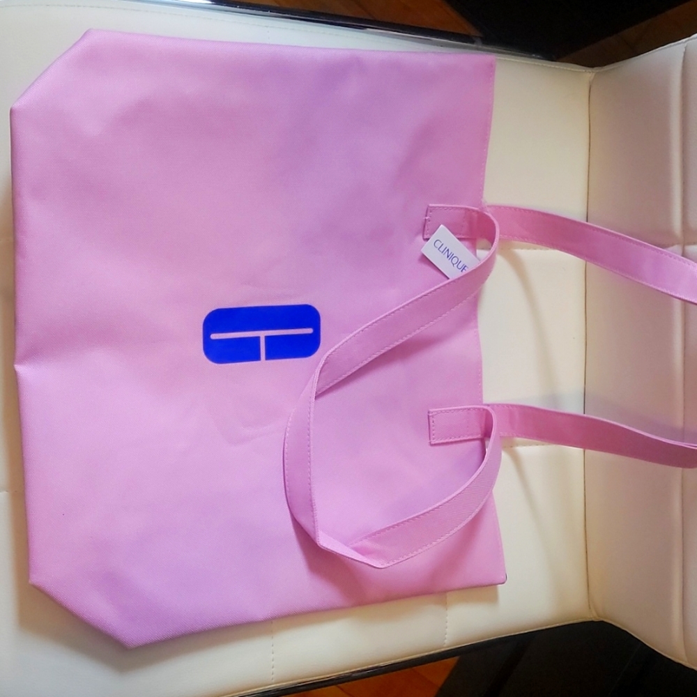 Clinique tote